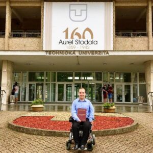 65187812_10215473633057466_7041784987019902976_n (1)